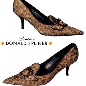 Donald J, Pliner Couture Leather Pumps French Leopard Tapestry, EUC